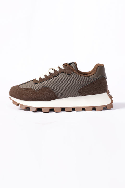 CONTRAST SNEAKERS