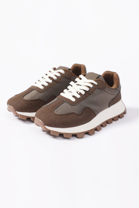 CONTRAST SNEAKERS