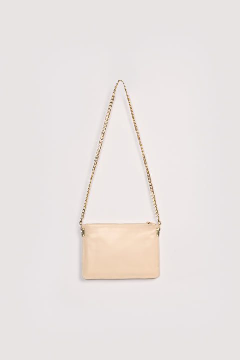 HAND BAG WITH DETACHABLE CHAIN