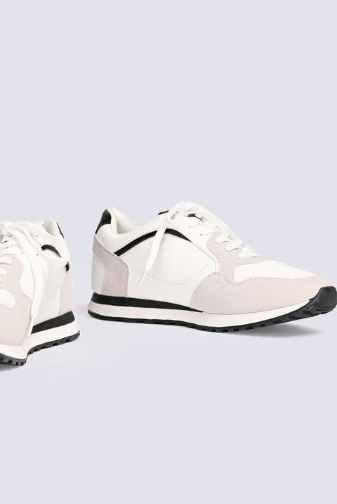 CHUNKY SOLE TRAINERS