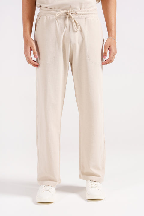 BAGGY FIT TEXTURED TROUSER