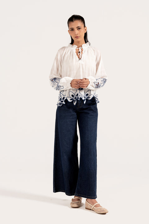 EMBROIDERED RAGLAN TOP
