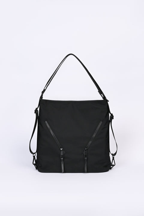 TOTE BAG WITH ZIPPER DETAIL