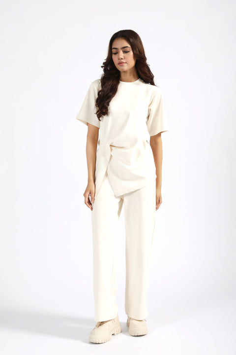 ASSYMETRICAL PLEATED TO TEE