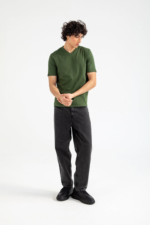 V-NECK TEE