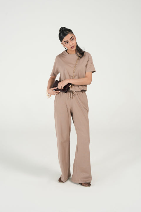 BASIC CROPPED TOP