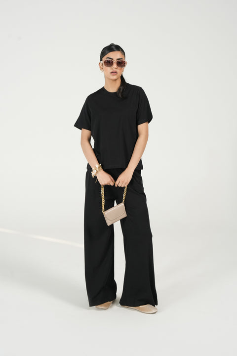 BASIC REGULAR TEE