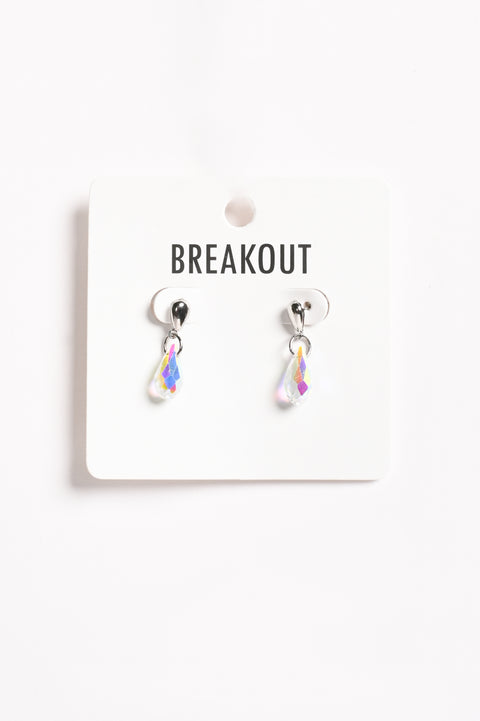 DROP EARRINGS
