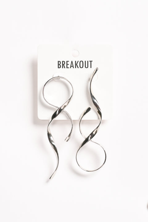 STATEMENT EARRINGS