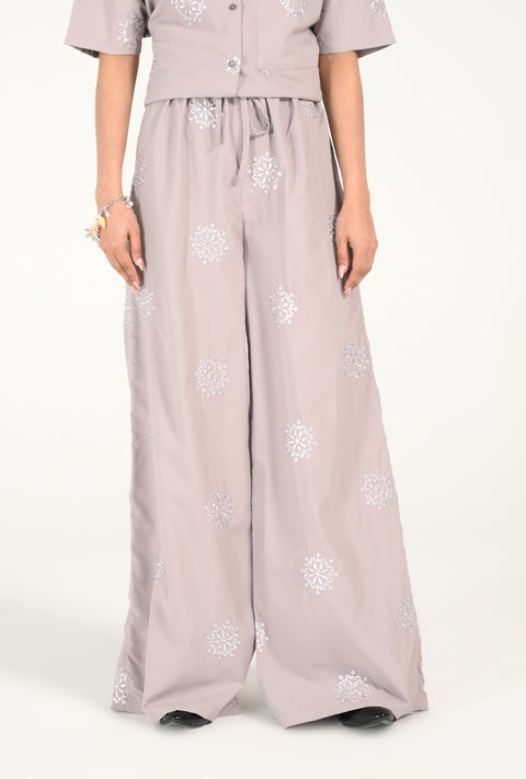 EMBELLISHED TROUSER