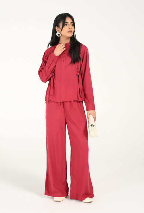 TOP WITH TIE DETAIL