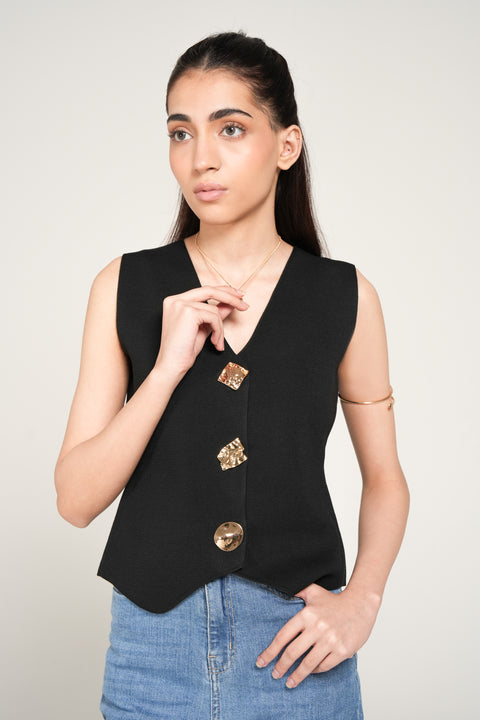 KNIT TOP WITH ACCENT BUTTONS