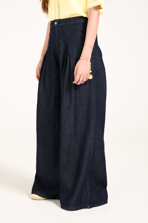 MEGA WIDE DENIM WITH FRONT PLEAT
