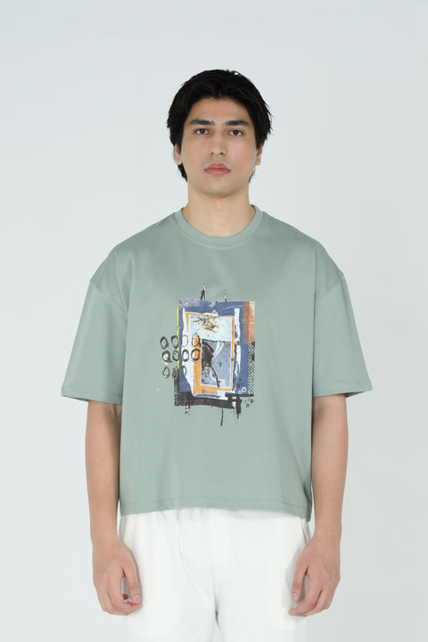 BOXY FIT GRAPHIC TEE