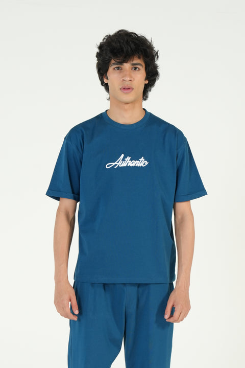 RELAXED FIT AUTHENTIC TEE