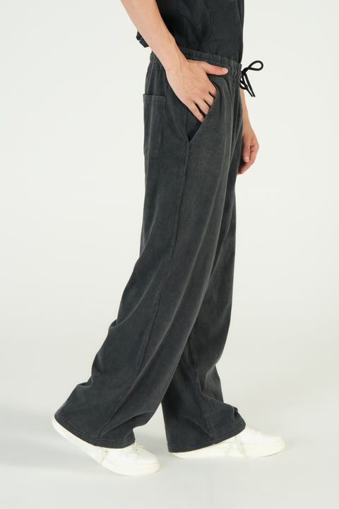 BAGGY FIT WASHED TROUSER