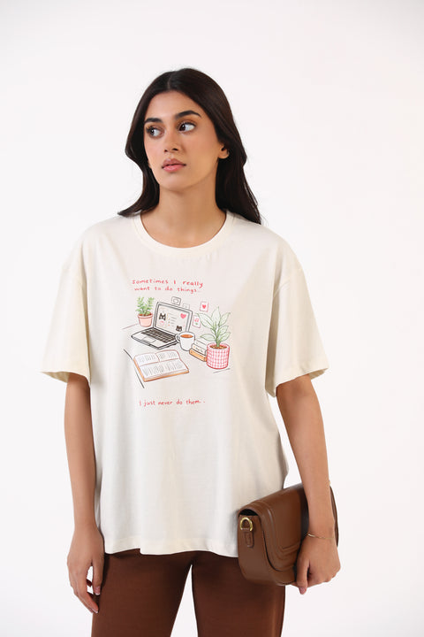 GRAPHIC OVERSIZED TEE