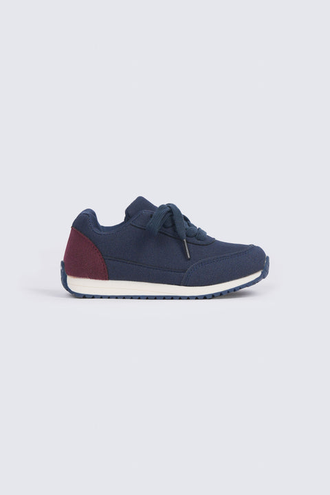 BOYS LACE-UP SNEAKERS