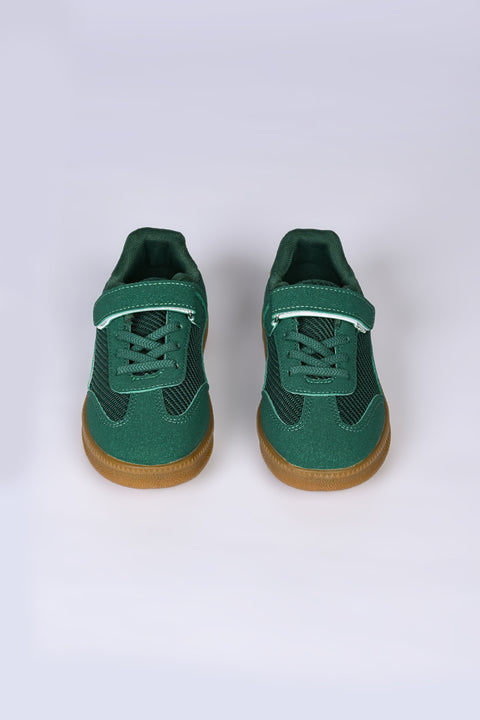 BOYS SNEAKERS