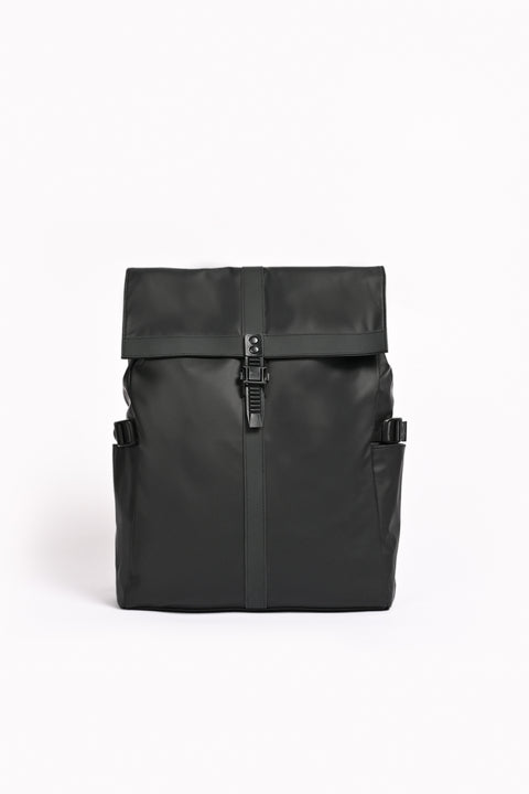 BACKPACK WITH FLAP