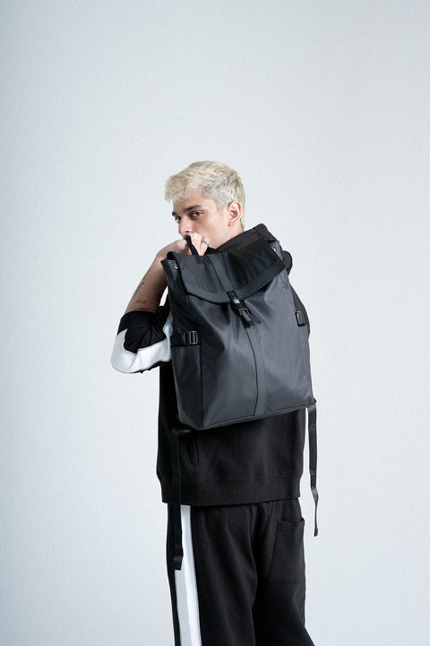 BACKPACK WITH FLAP