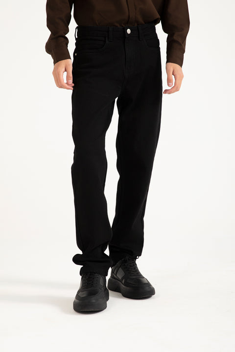 SLIM RELAXED FIT DENIM