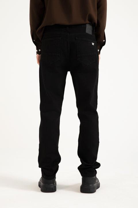 SLIM RELAXED FIT DENIM