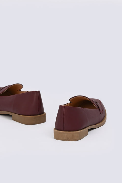 TEXTURED LOAFERS