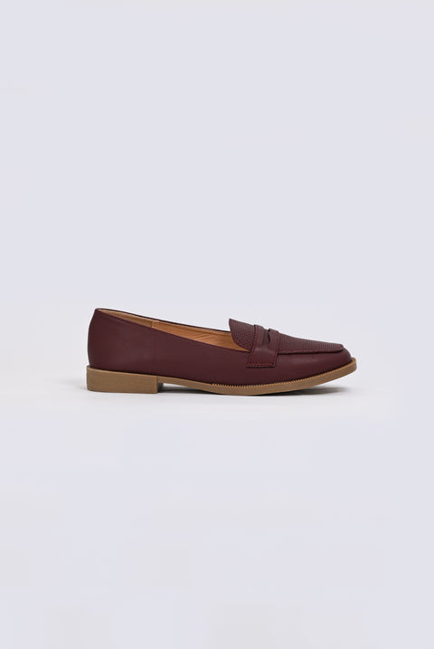 TEXTURED LOAFERS