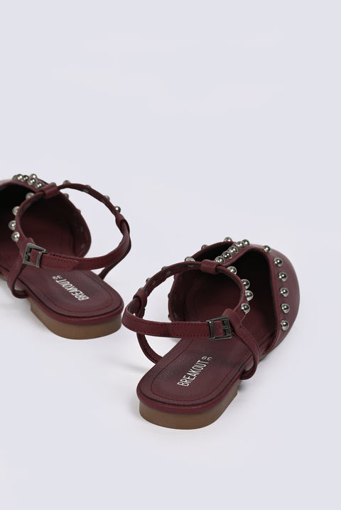 LOW HEELED STUDDED SHOES