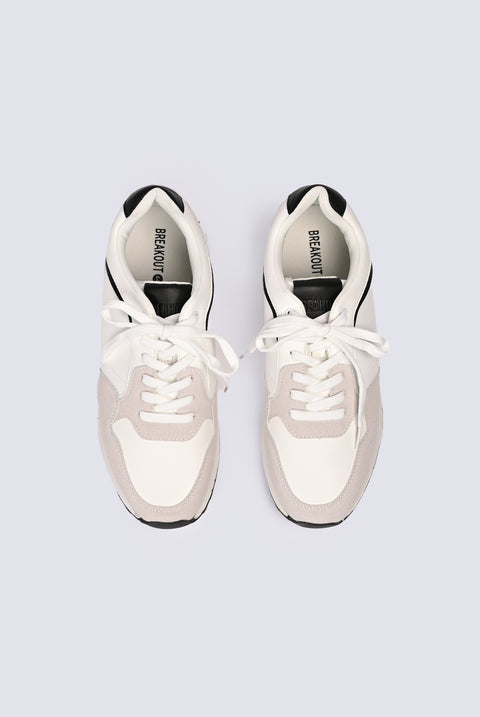 CHUNKY SOLE TRAINERS