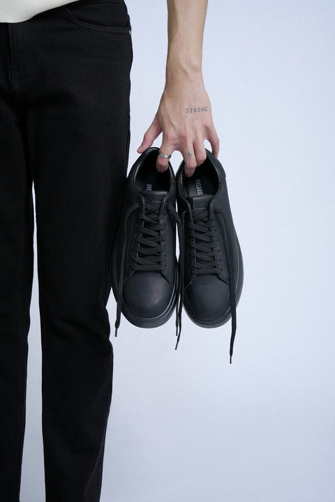 CHUNKY SOLE TRAINERS
