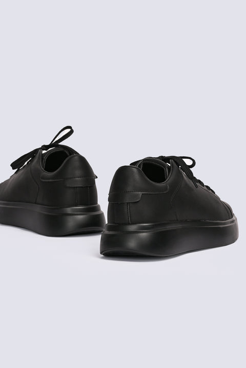 CHUNKY SOLE TRAINERS