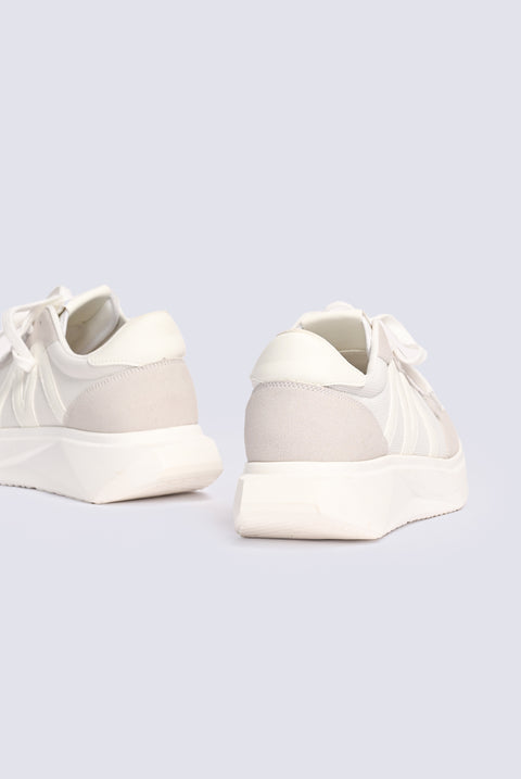 CHUNKY SOLE TRAINERS