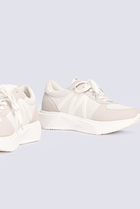 CHUNKY SOLE TRAINERS