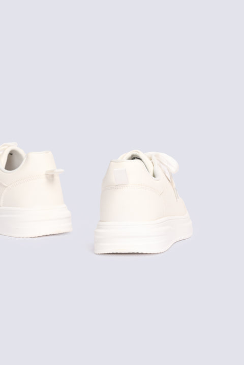 TRAINERS