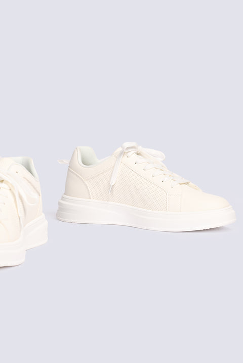 TRAINERS