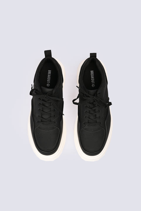 CHUNKY SOLE TRAINERS