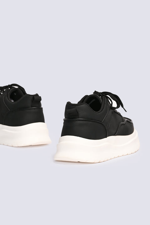 CHUNKY SOLE TRAINERS