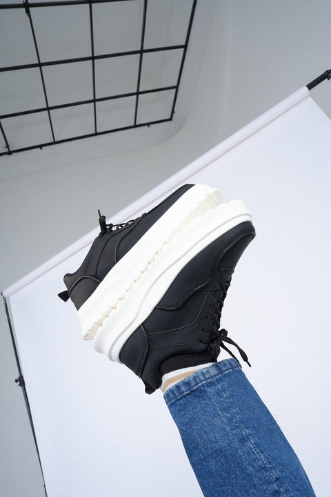 CHUNKY SOLE TRAINERS