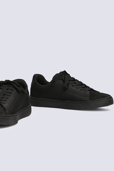 CHUNKY TRAINERS