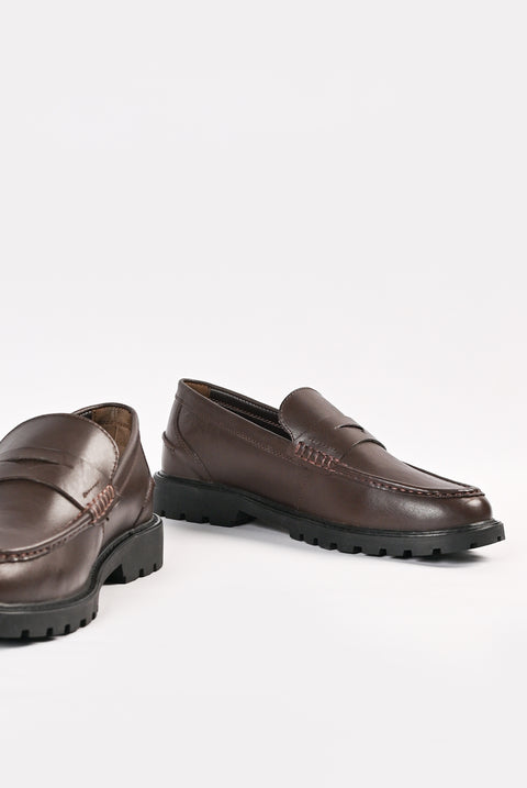 LEATHER LOAFERS