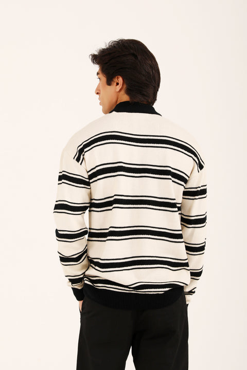 RELAXED FIT MOCK NECK SWEATER