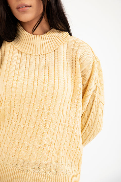 CABLE KNIT OVERSIZED JUMPER