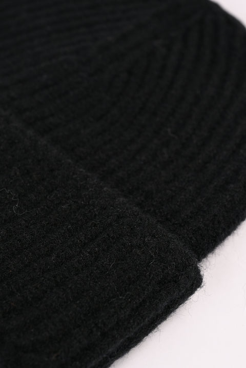 PLAIN BEANIE