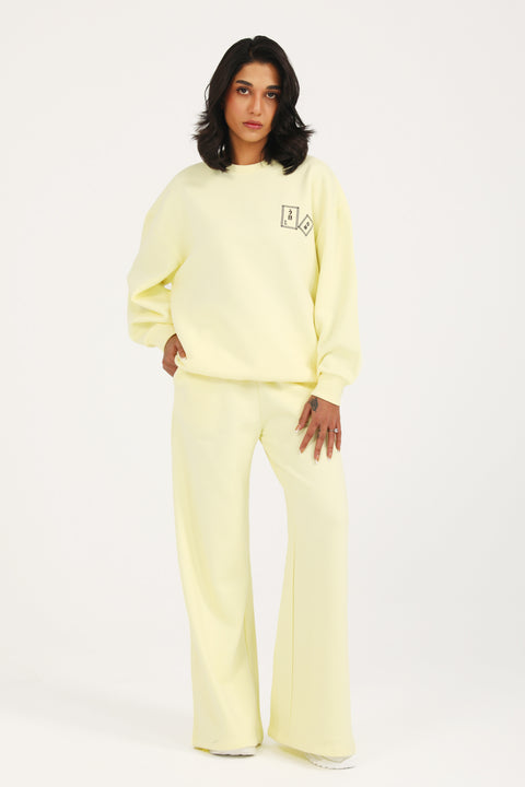 OVERSIZED GRAPHIC SWEATSHIRT