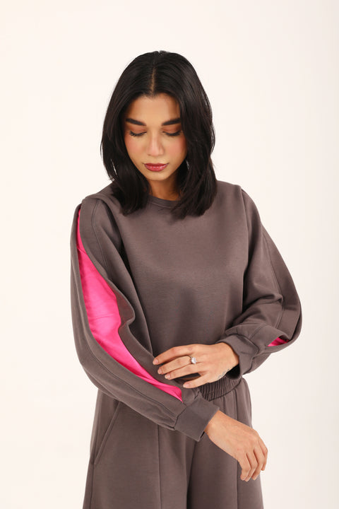 CONTRAST CROPPED SWEATSHIRT