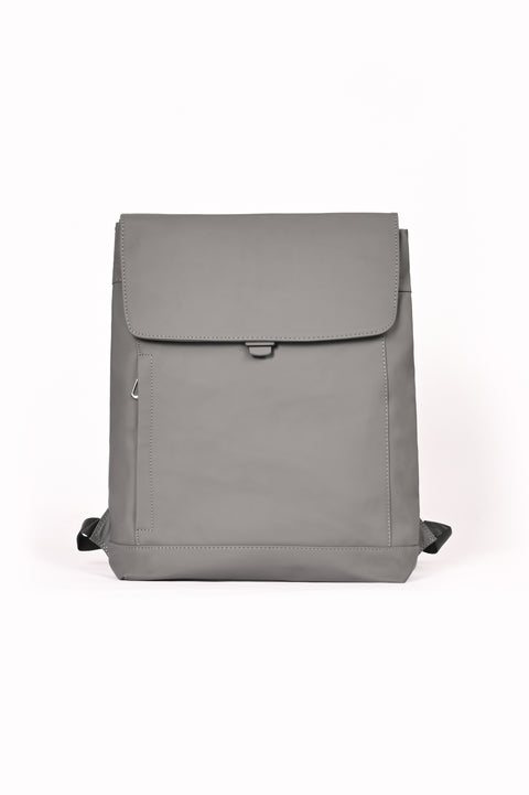 BACKPACK WITH FLAP
