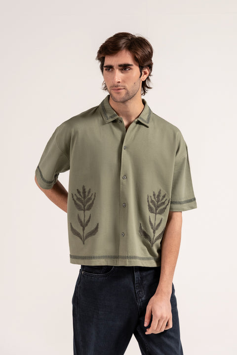 BOXY FIT BUTTON DOWN EMBROIDERY POLO