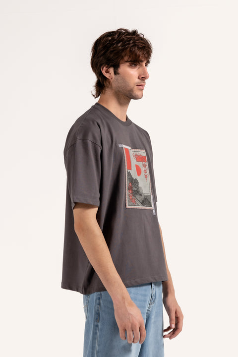 BAGGY FIT GRAPHIC TEE